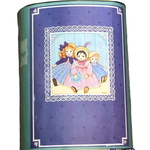 Tin Metal Oval Waste Basket Trash Can Girls’ Art Print -Ginny - Picture 4 of 15
